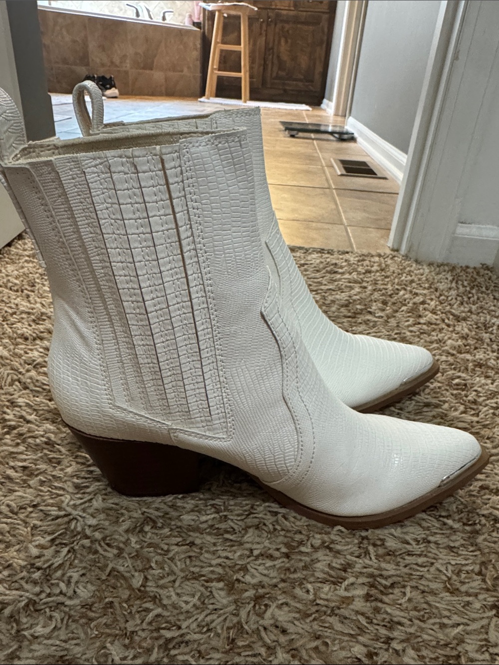 Women's White Textured Western Ankle Booties